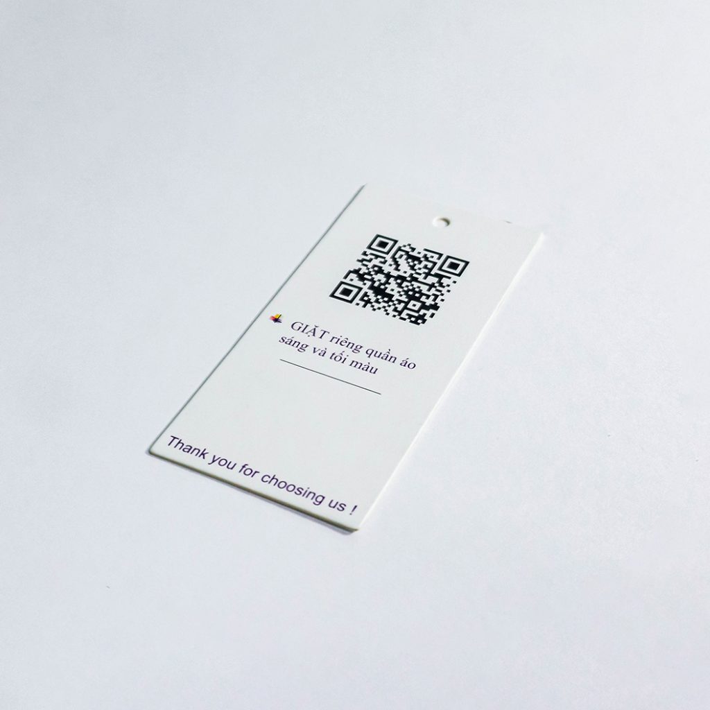 tag treo đơn giản